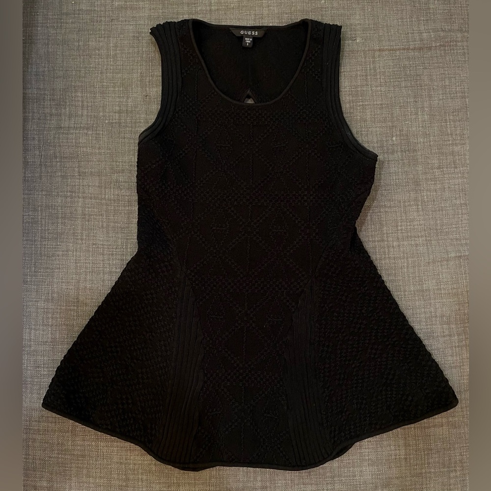 Women’s Guess Black Knit Sleeveless Sweater Top - Size Small